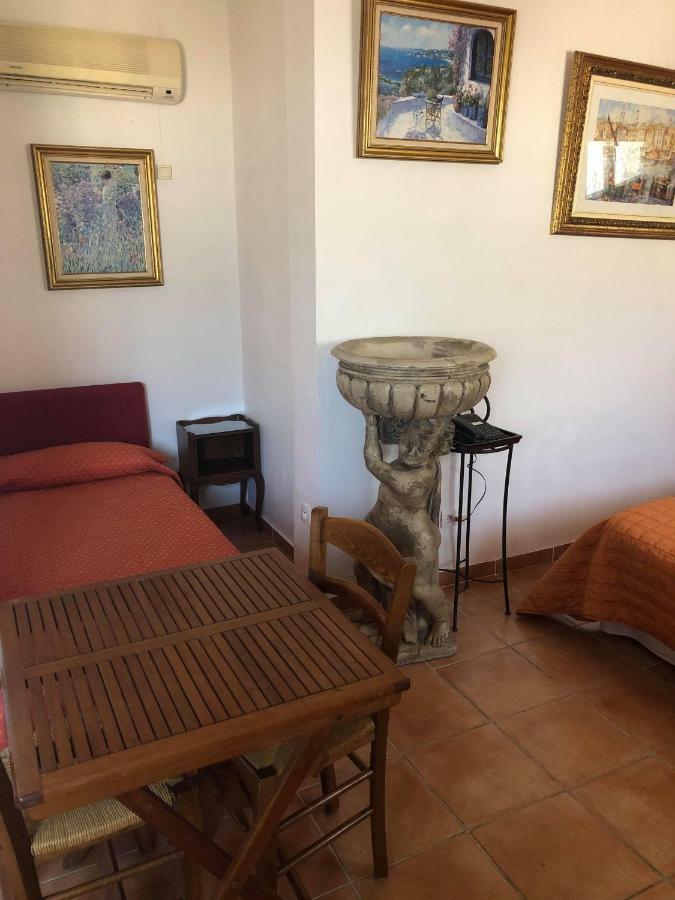סן-מקסים Hotel Martinengo מראה חיצוני תמונה